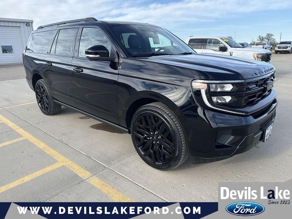 2026 Ford Expedition MAX Platinum in Agate Black Metallic — front three-quarter view