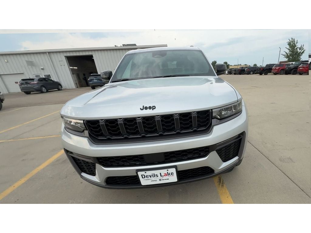 2026 Jeep Grand Cherokee — interior view